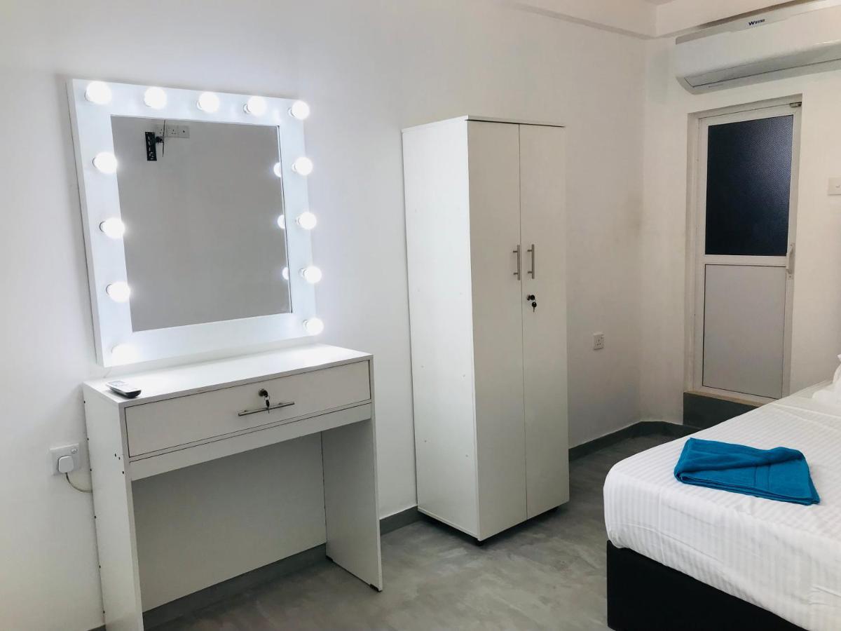 Double Mango Villa Катунаяка Екстер'єр фото