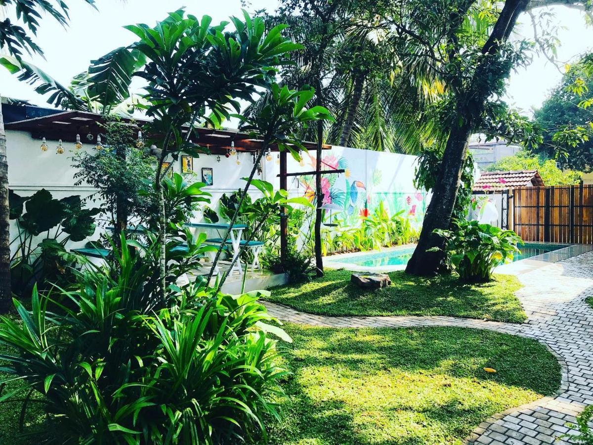 Double Mango Villa Катунаяка Екстер'єр фото